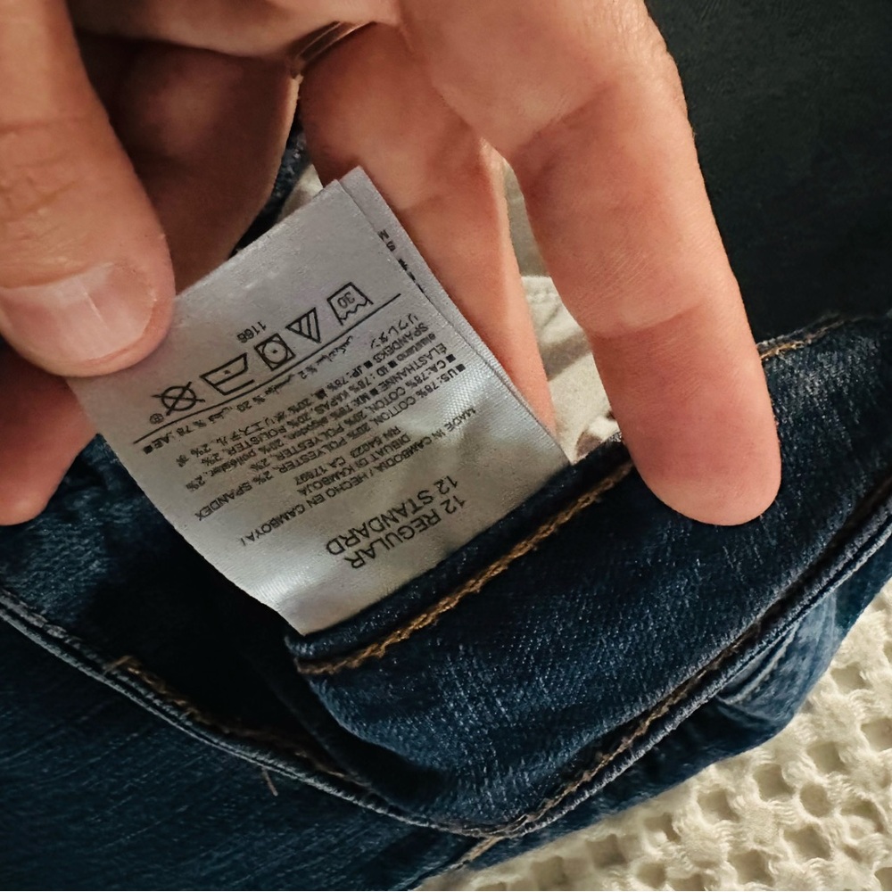 Old Navy Women's Super Skinny Mid-Rise Jeans - Dark Blue - Picture 4 of 4